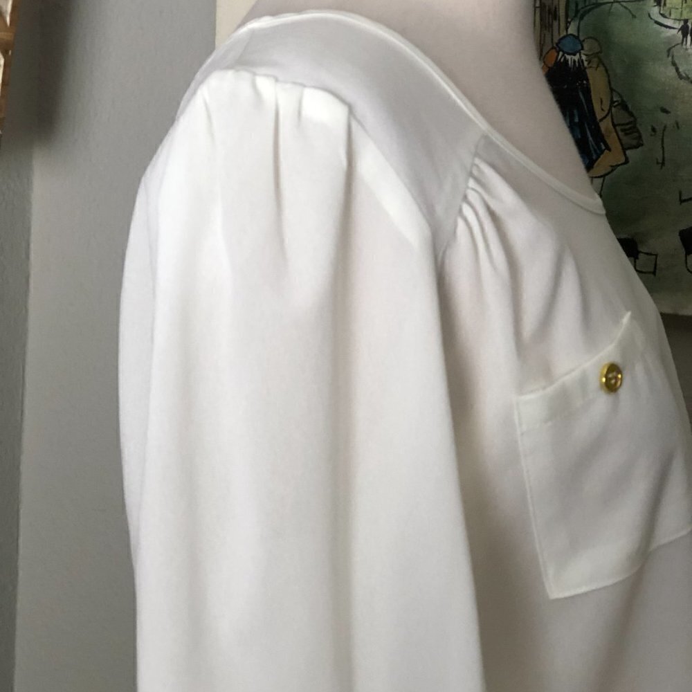 MINE Sheer Blouse Women's size L White & Gold Button T Back 3/4 Sleeve - Picture 8 of 11